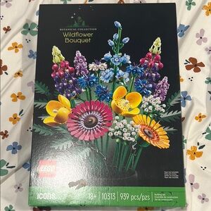 LEGO Wildflower Bouquet Set